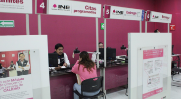 Si vives en el extranjero, tramita tu credencial para votar con fotografía, ¡es muy sencillo!