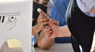 IEEM y UAM Cuajimalpa presentan estudio para mejorar el voto desde el extranjero.